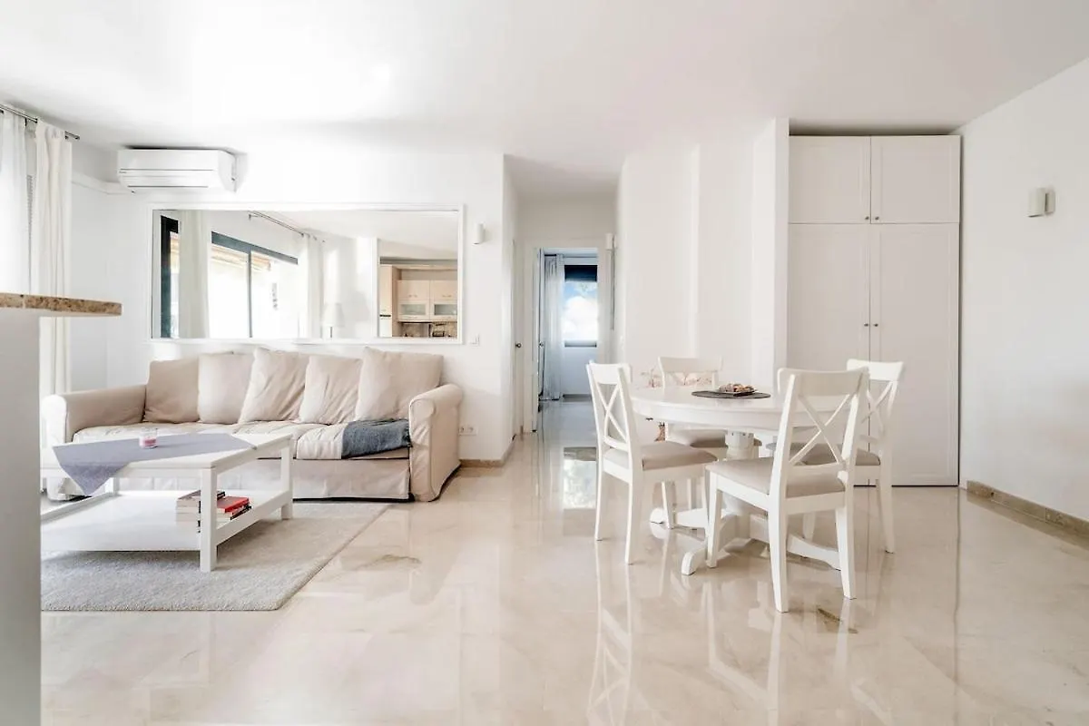 Nice Apt Next To Hard Rock Hotel Marbella Appartement